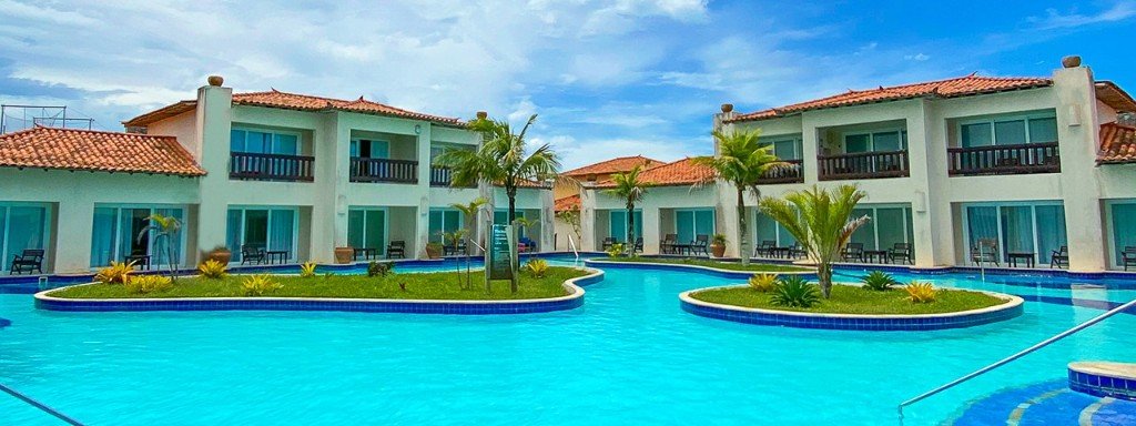 Resort com piscina - WAM Hotéis